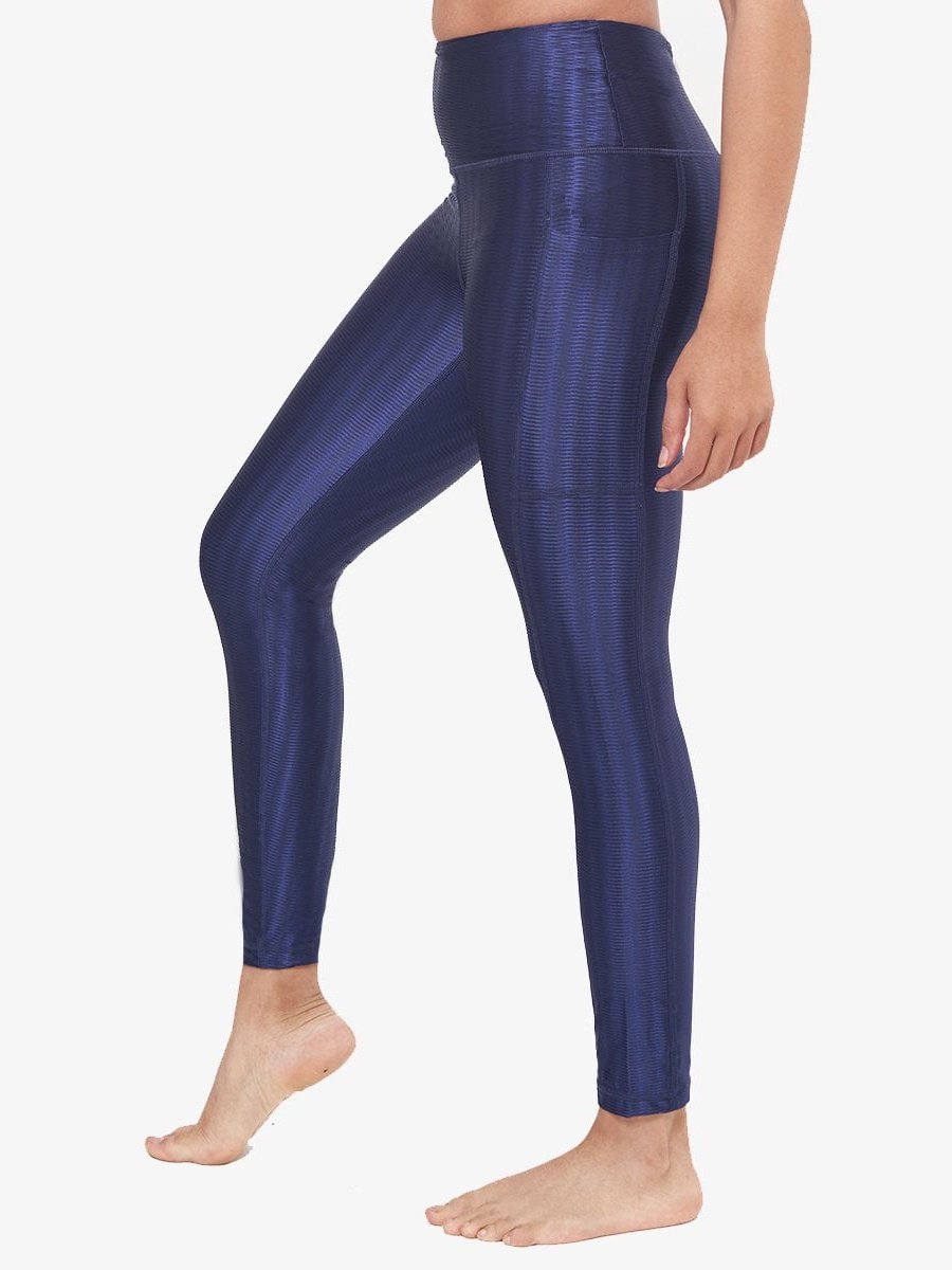 Navy Solid Knit Leggings Size: 3X