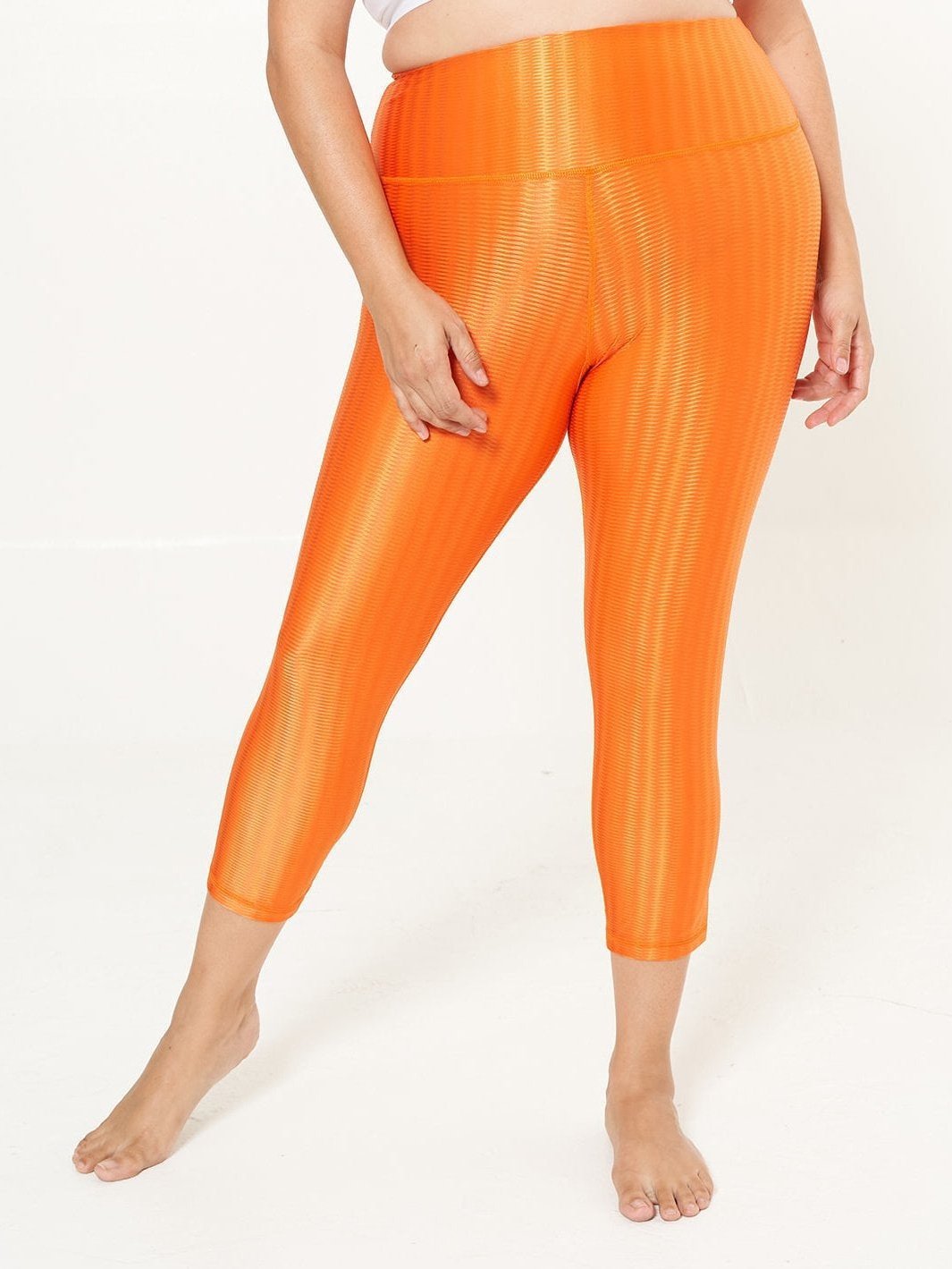 Tangerine Women's High Waist Tummy Control Active Rib Trim Capri Leggings  (Port/Rose, L) 