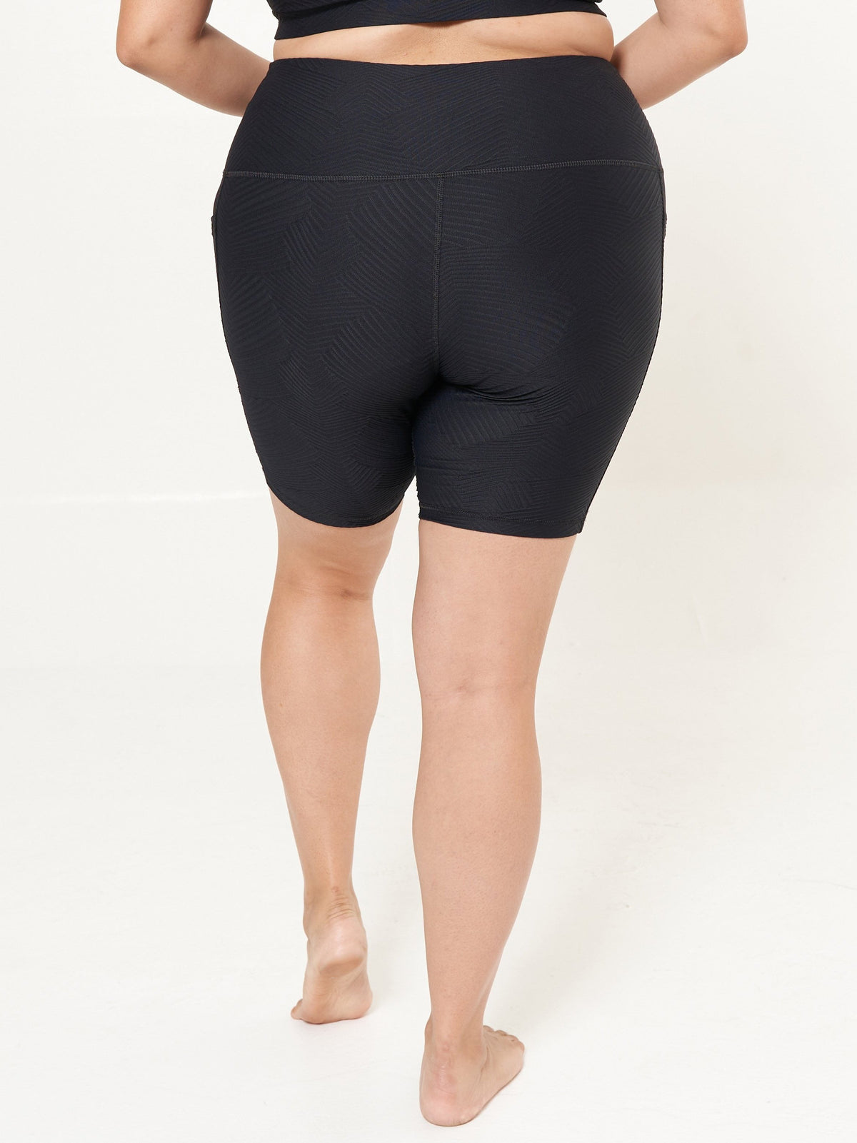 Lola Getts Active - ActiveWear for Plus Size Gals: More than just a brand,  we're a movement